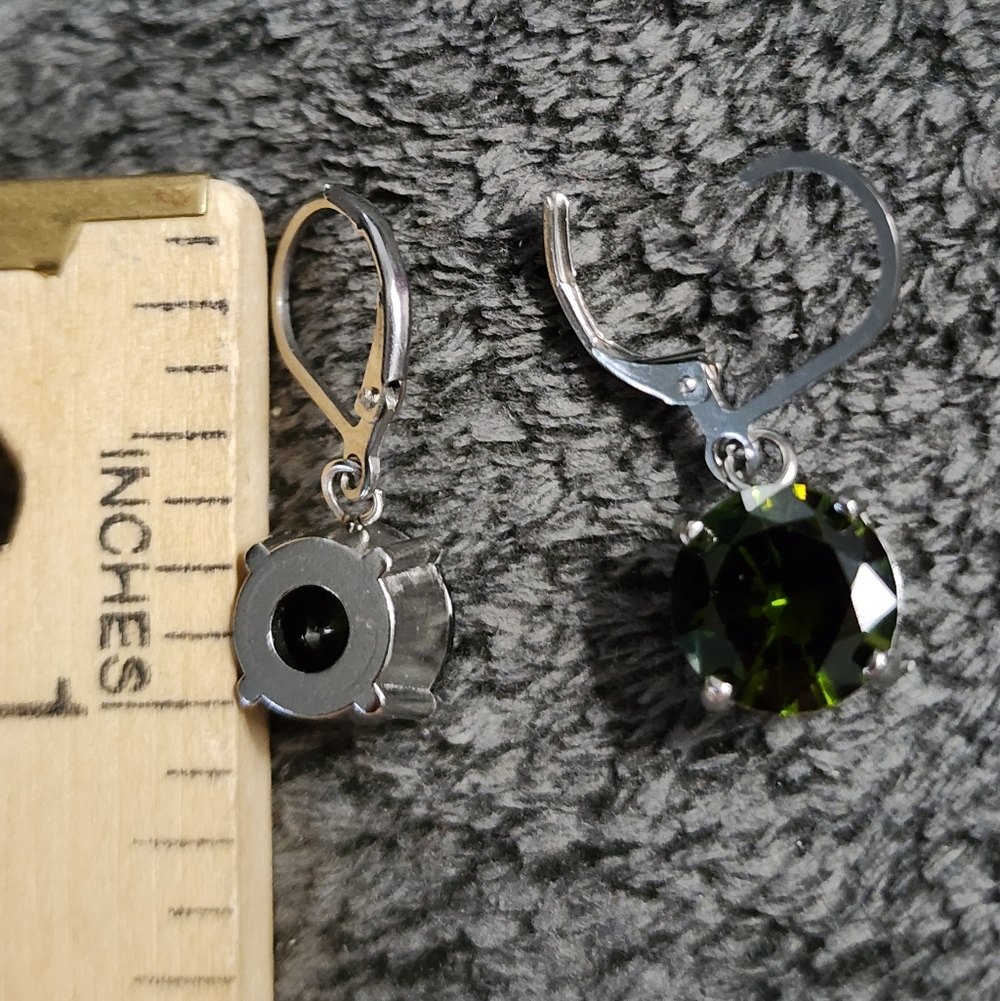 Silvertone 10mm Green Crystal Earrings - Picture 5 of 8
